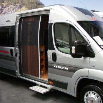 Usa plasa de tantari Horrex, cu șnur de inchidere