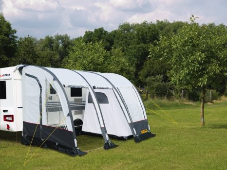 CORT DE DORMIT PENTRU CORTUL RULOTEI, RIMINI AIR 390